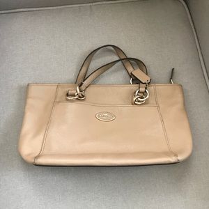 Coach beige arm bag